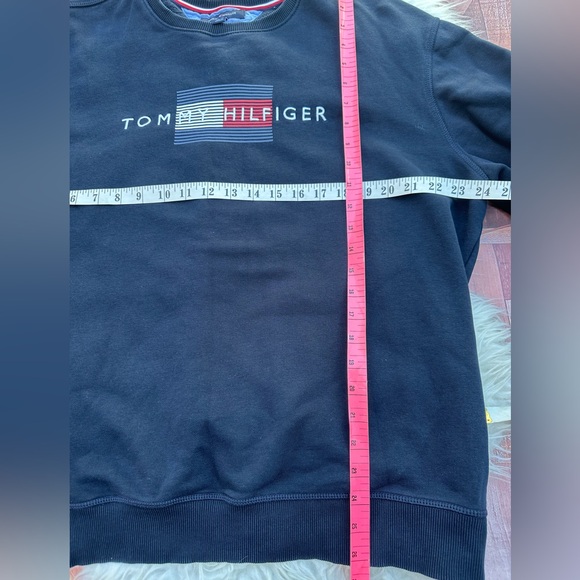 Tommy Hilfiger Black Men's Sweater - Picture 2 of 3